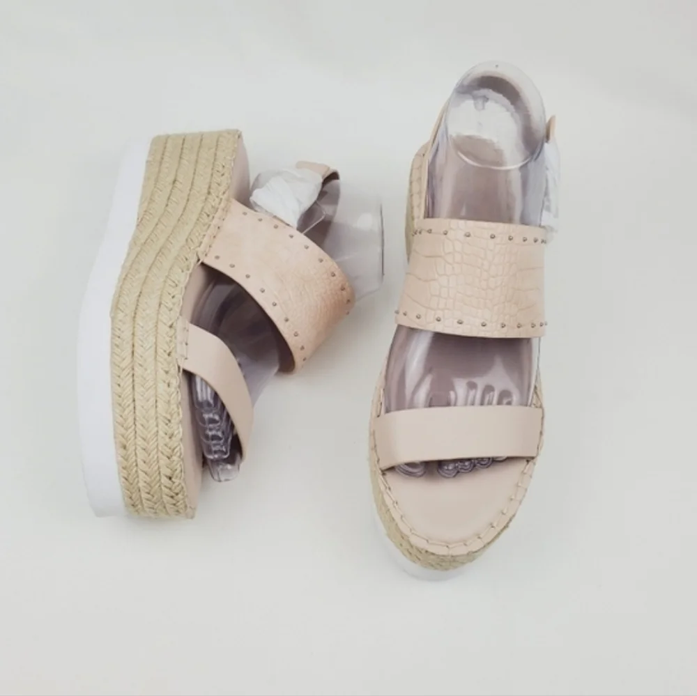 Charles by Charles David scale espadrille platform sandals